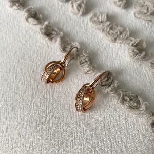 NWOT MICHAEL KORS rose gold pave dangling earrings